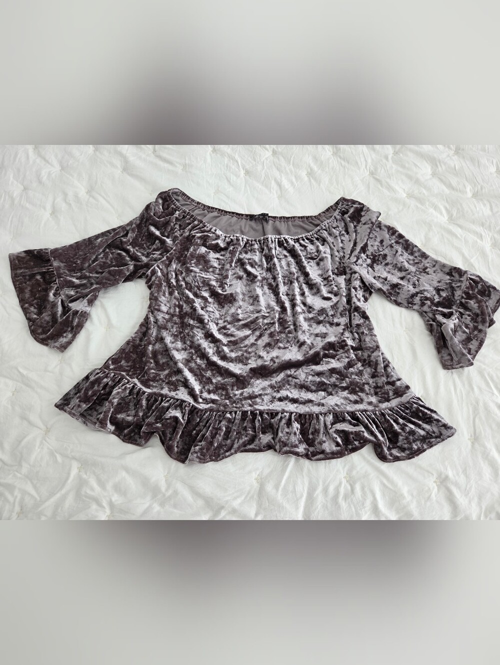 Sanctuary Crushed Velvet Off-Shoulder Ruffle Top - Gray/Purple